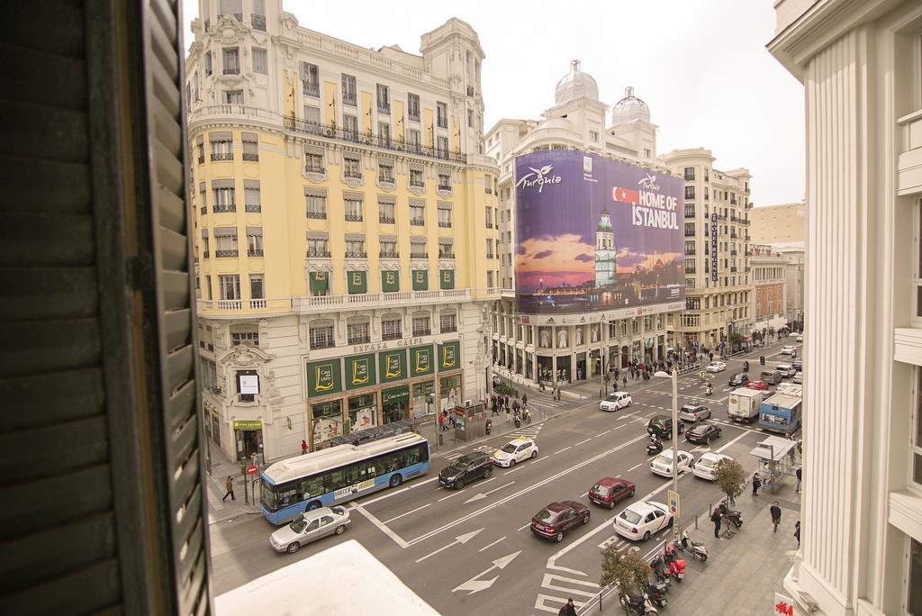 Petit Palace Triball Madrid Esterno foto